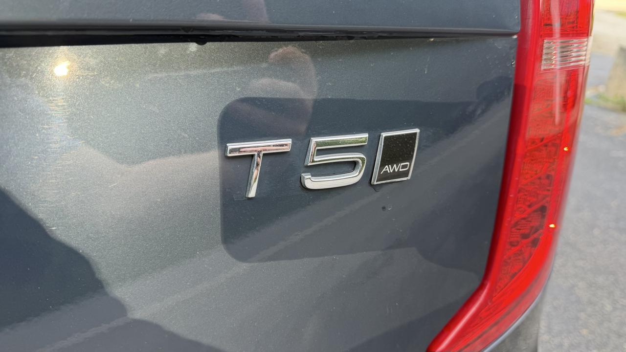 Volvo XC90 T5 Momentum 2018