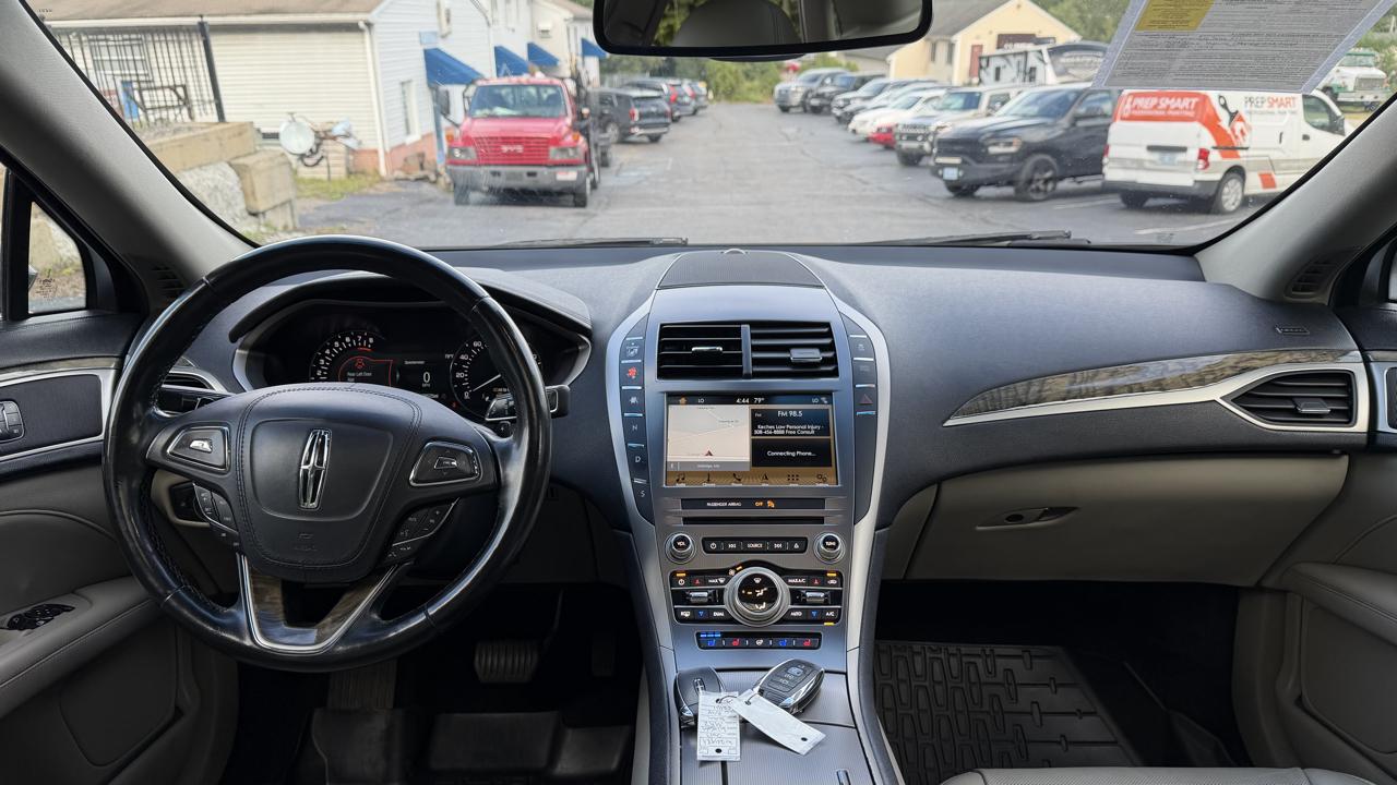 Lincoln MKZ Reserve AWD 2017