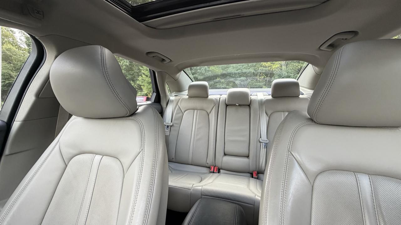 Lincoln MKZ Reserve AWD 2017