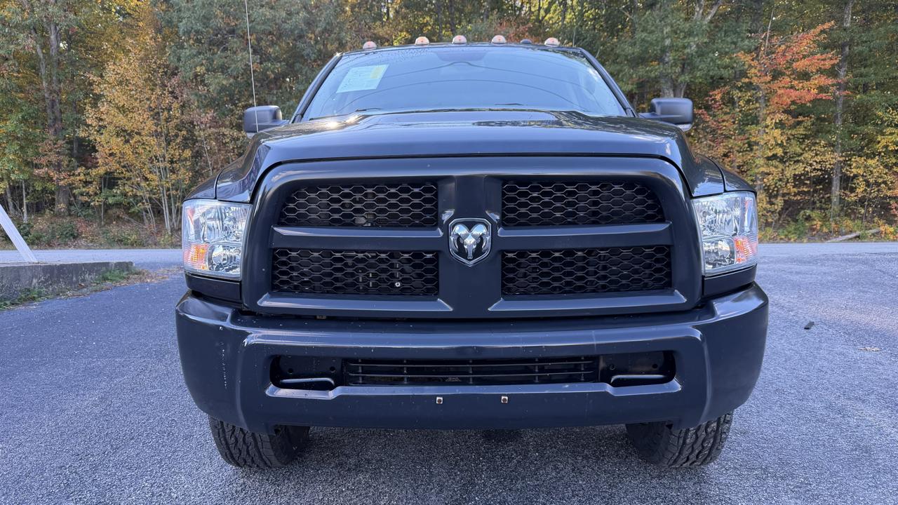 RAM 2500 Tradesman Crew Cab SWB 4WD 2016