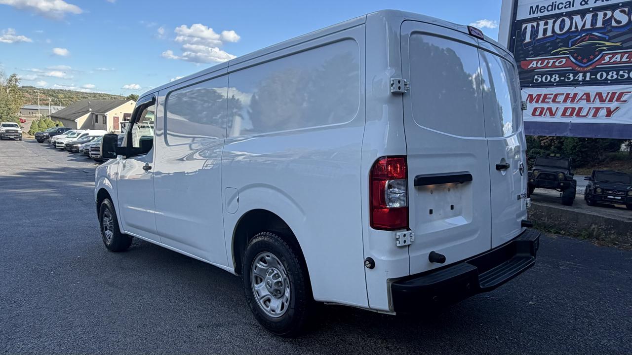 Nissan NV Cargo 2500 HD S V6 2020