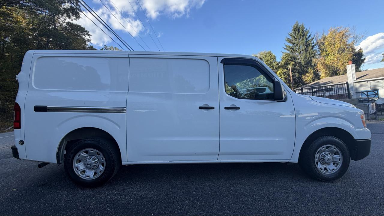 Nissan NV Cargo 2500 HD S V6 2020