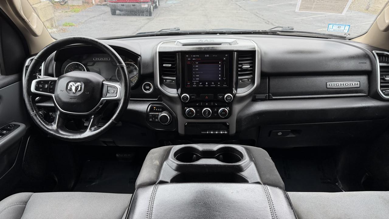 RAM 1500 Big Horn Crew Cab SWB 4WD 2019