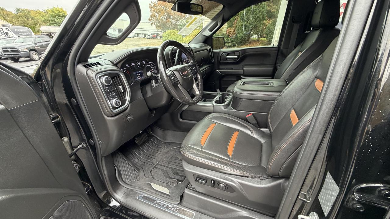 GMC Sierra 1500 AT4 Crew Cab Long Box 4WD 2019