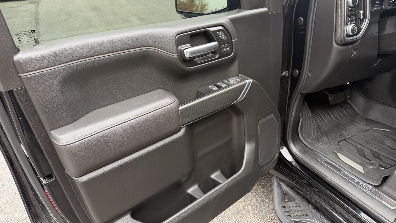 GMC Sierra 1500 AT4 Crew Cab Long Box 4WD 2019
