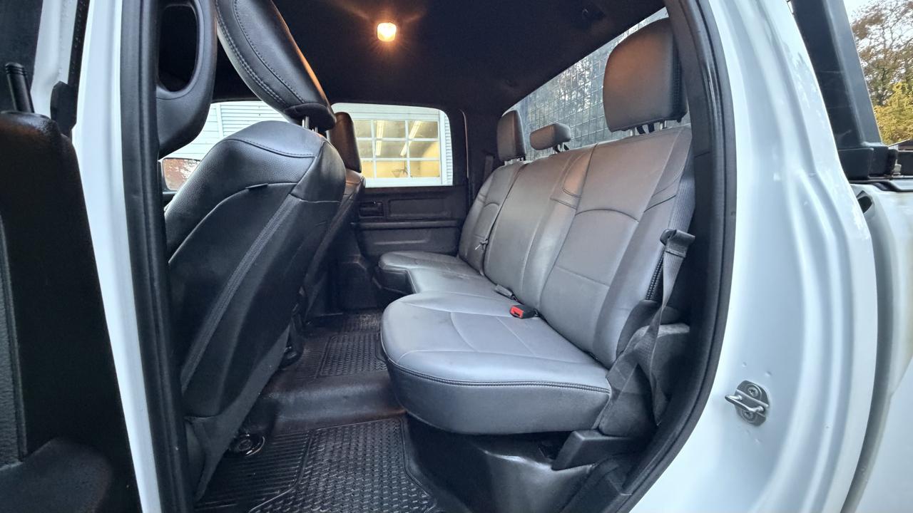 RAM 2500 Tradesman Crew Cab SWB 4WD 2021