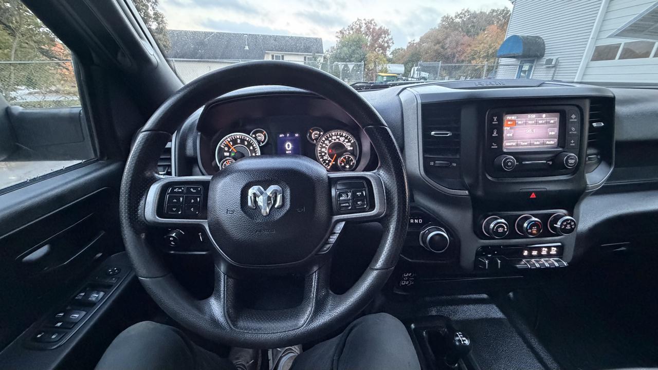 RAM 2500 Tradesman Crew Cab SWB 4WD 2021
