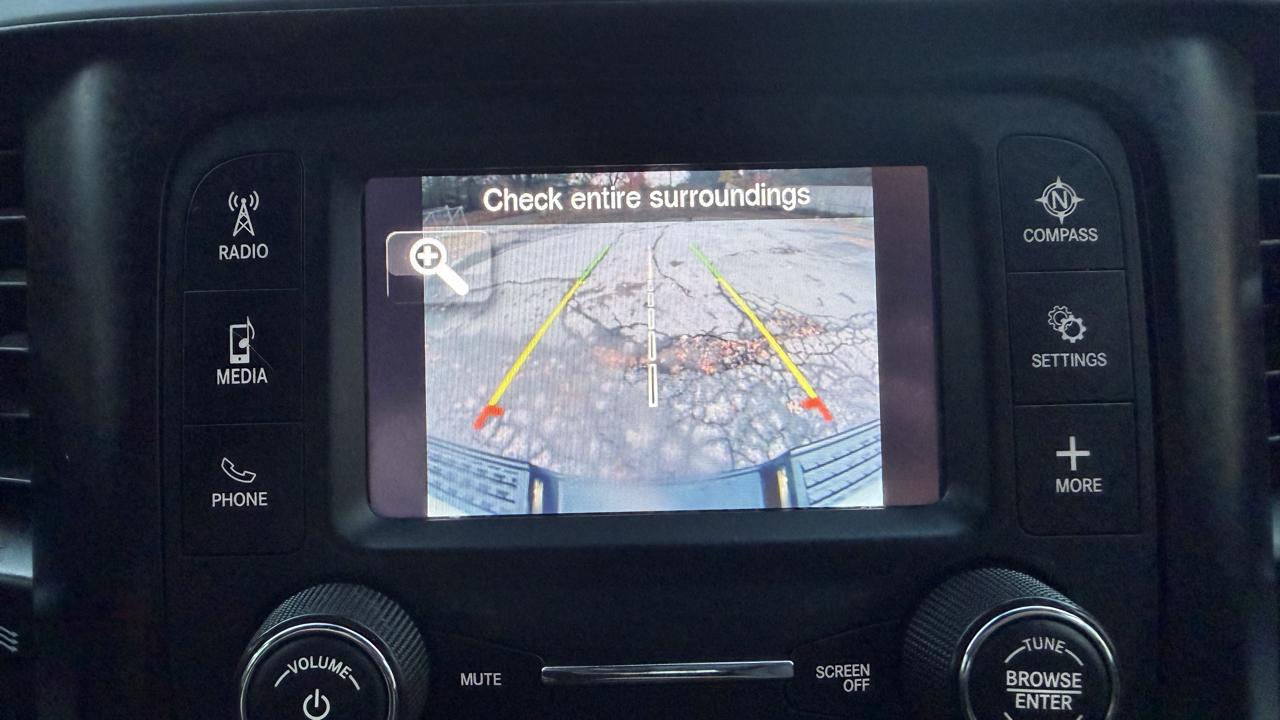 RAM 2500 Tradesman Crew Cab SWB 4WD 2021