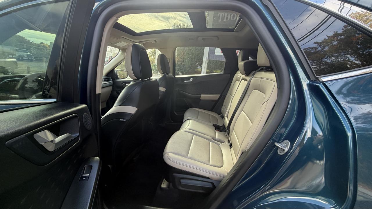 Ford Escape Hybrid Titanium AWD 2020