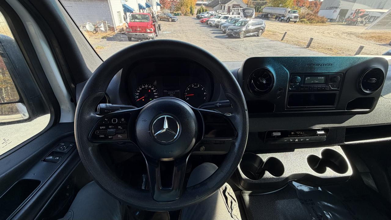 Mercedes-Benz Sprinter 1500 144-in. WB 2020