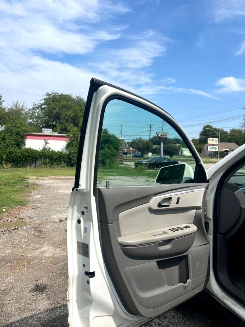 Chevrolet Traverse AWD 4dr LT w/1LT 2012