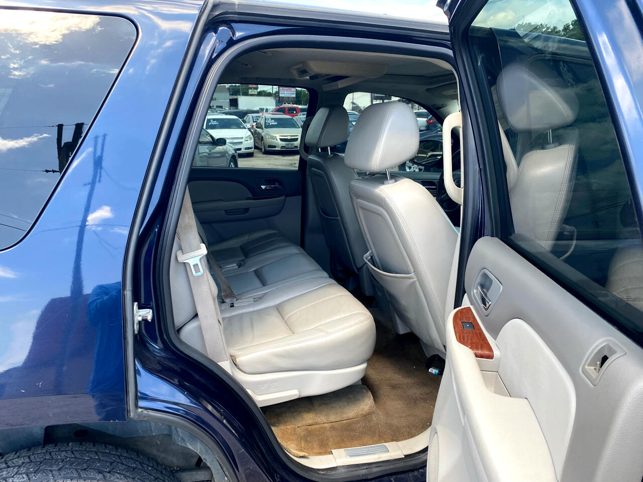 GMC Yukon SLE-1 2WD 2007