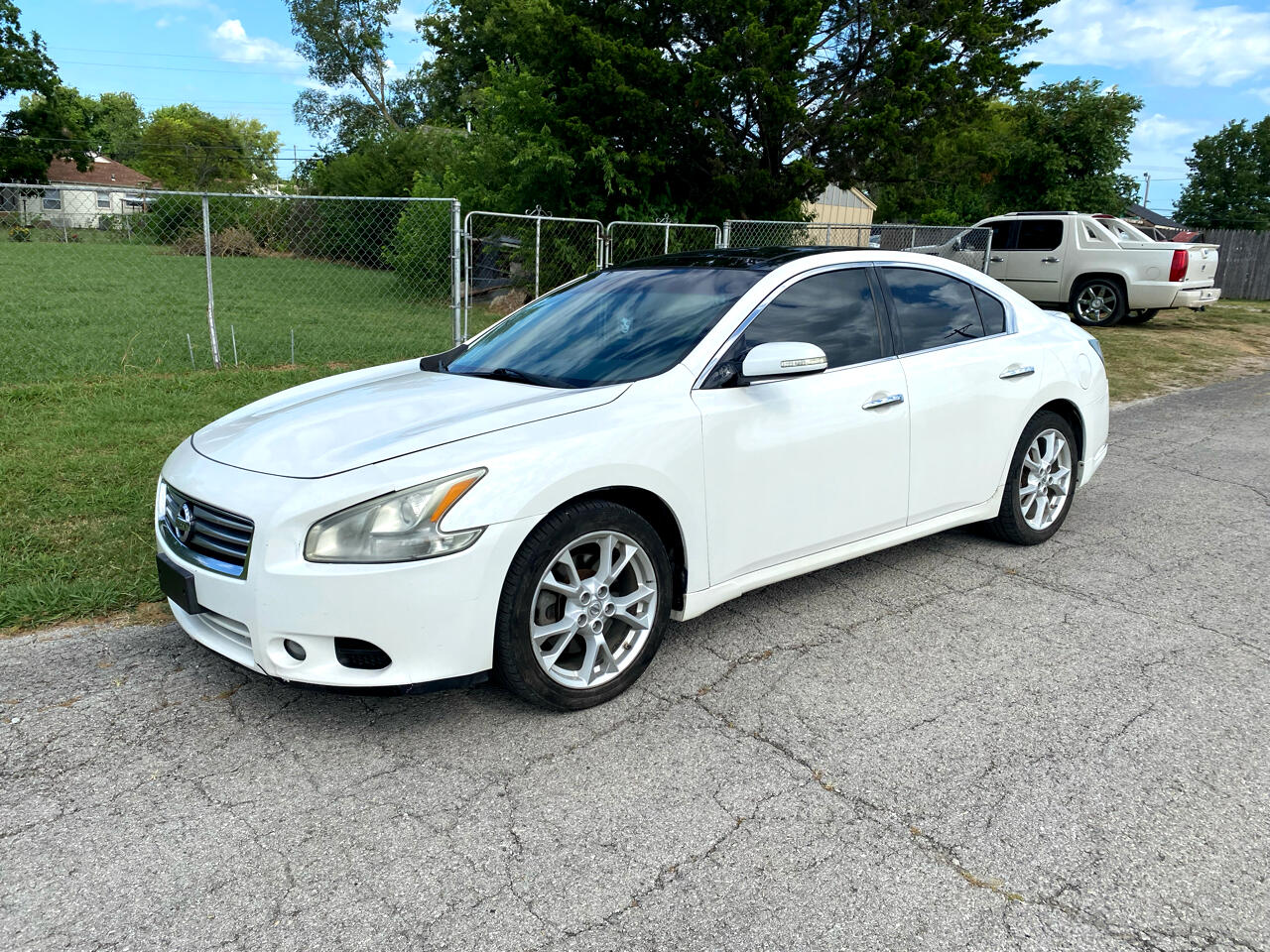 Nissan Maxima SV 2012