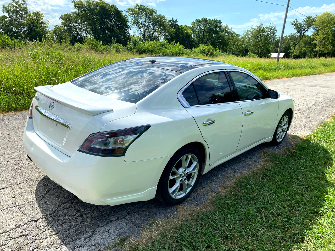 Nissan Maxima SV 2012