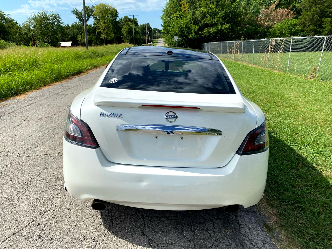 Nissan Maxima SV 2012