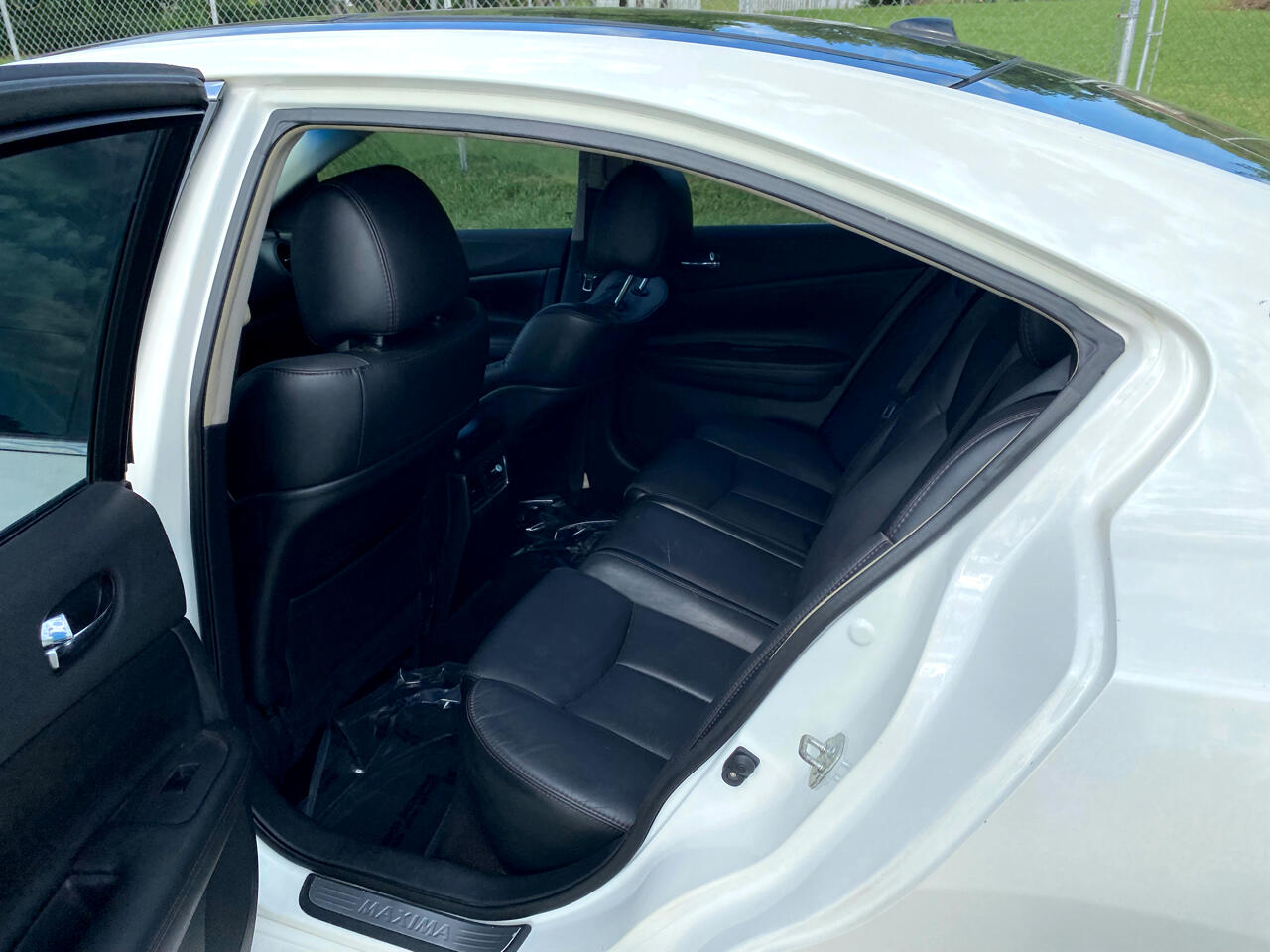 Nissan Maxima SV 2012