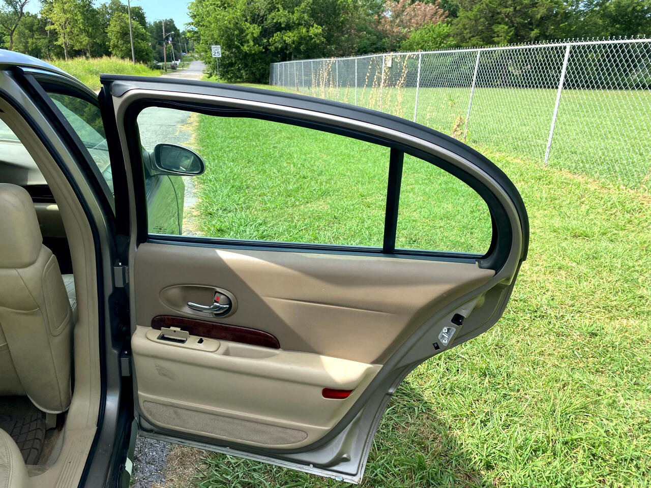 Buick LeSabre Limited 2004