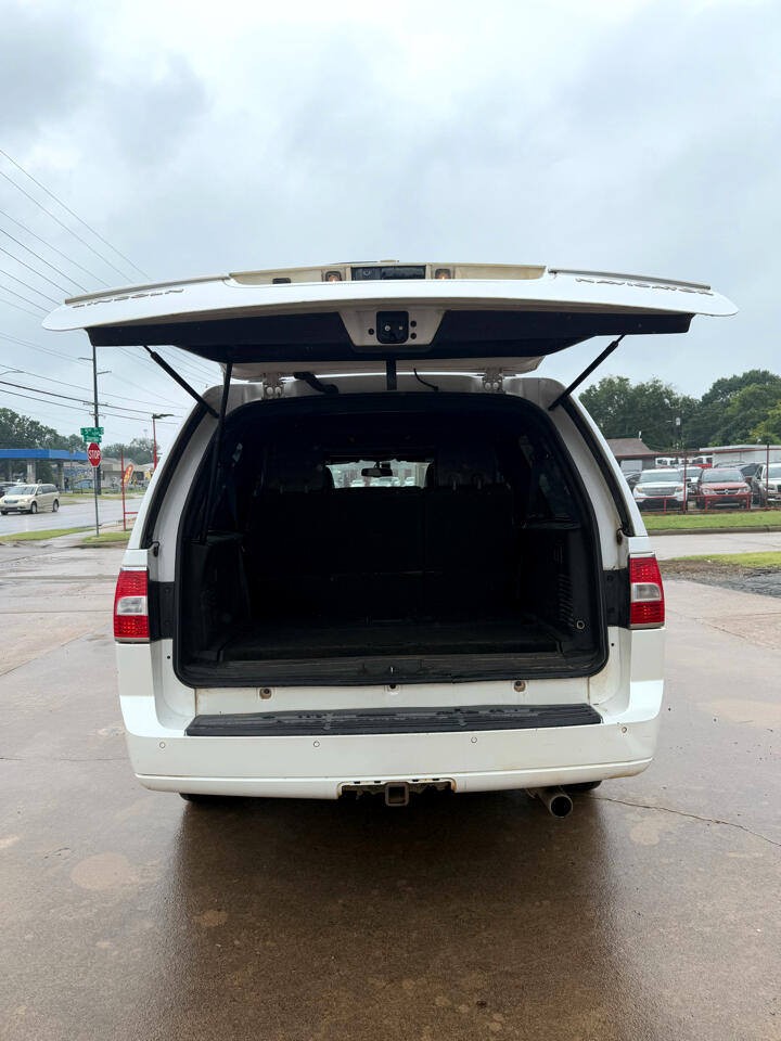 Lincoln Navigator L 2WD 2010