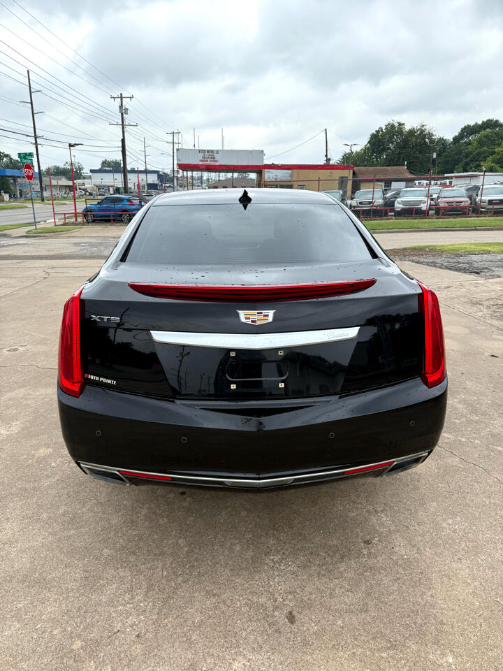 Cadillac XTS Luxury FWD 2016
