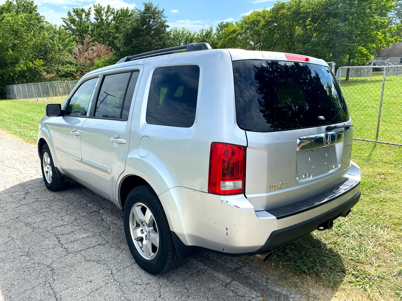 Honda Pilot EX-L 2WD 5-Spd AT with DVD 2011