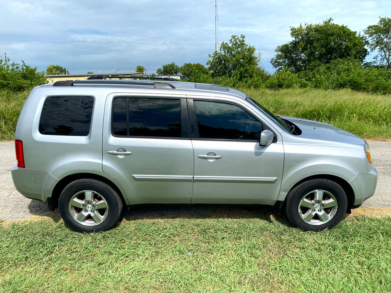 Honda Pilot EX-L 2WD 5-Spd AT with DVD 2011