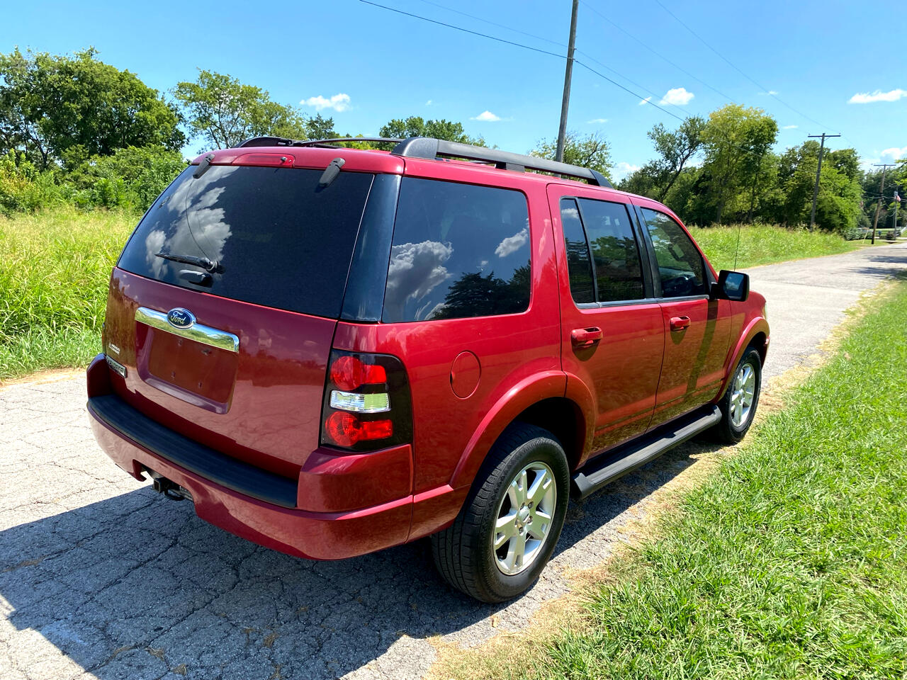Ford Explorer XLT 4.0L 2WD 2009