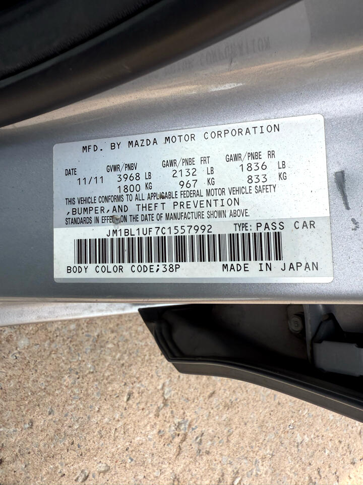 Mazda MAZDA3 i Sport 4-Door 2012