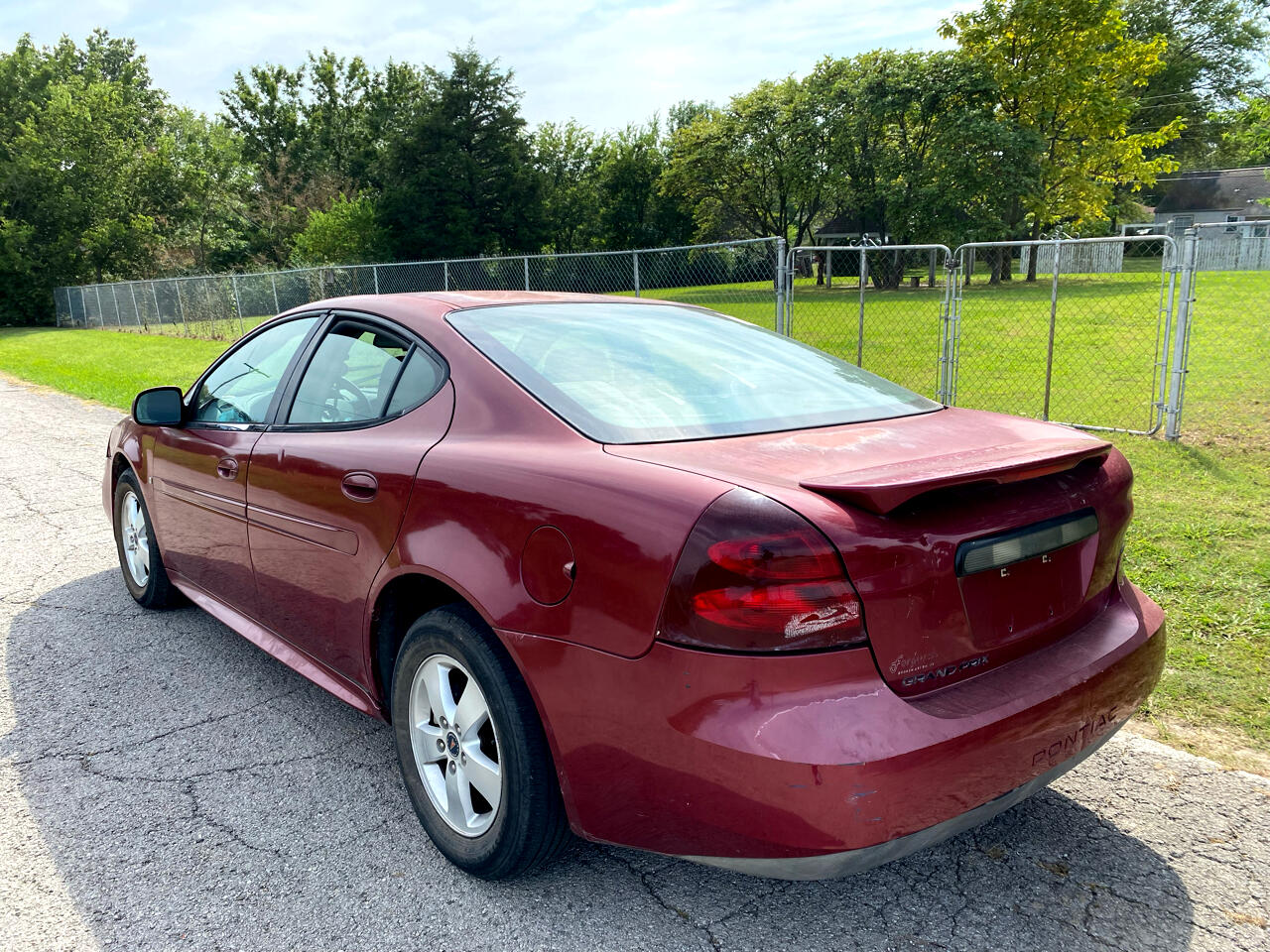 Pontiac Grand Prix Base 2006