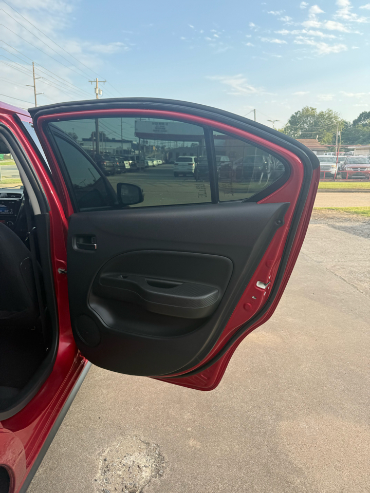 Mitsubishi Mirage  2021