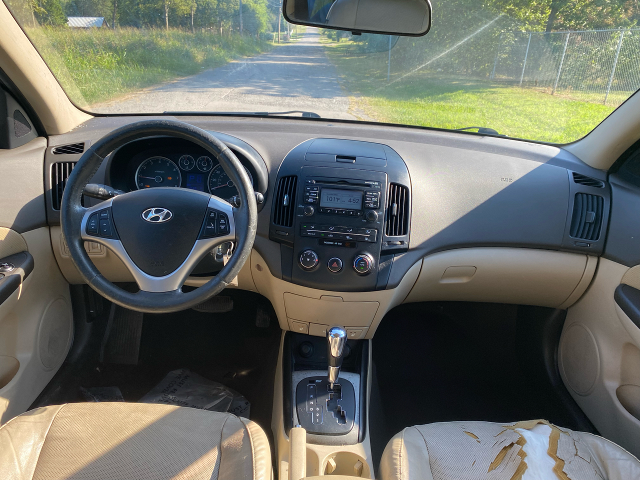 Hyundai Elantra Touring SE Manual 2012