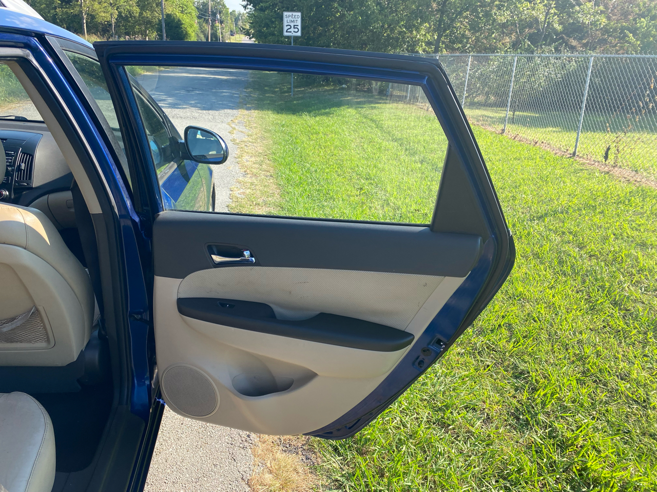 Hyundai Elantra Touring SE Manual 2012