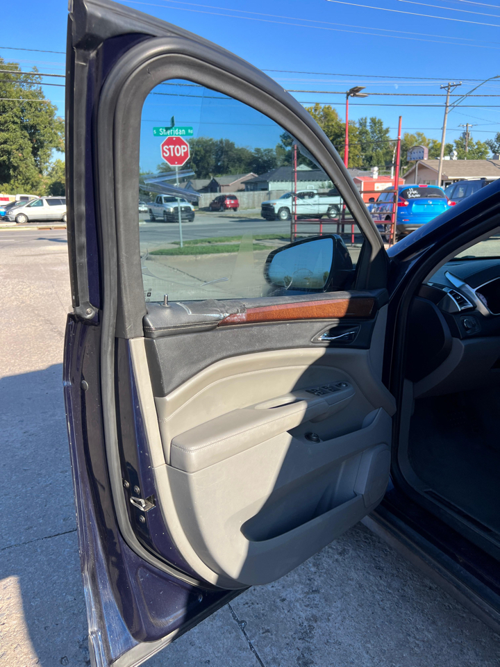 Cadillac SRX Luxury Collection AWD 2011