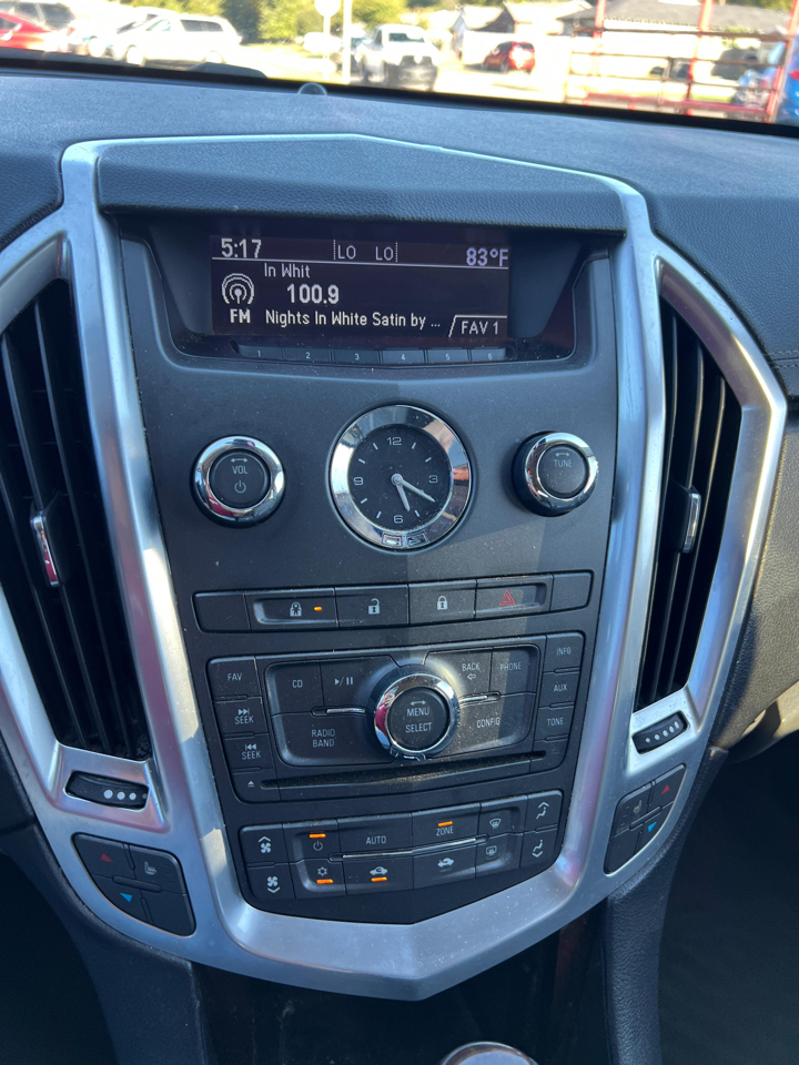 Cadillac SRX Luxury Collection AWD 2011