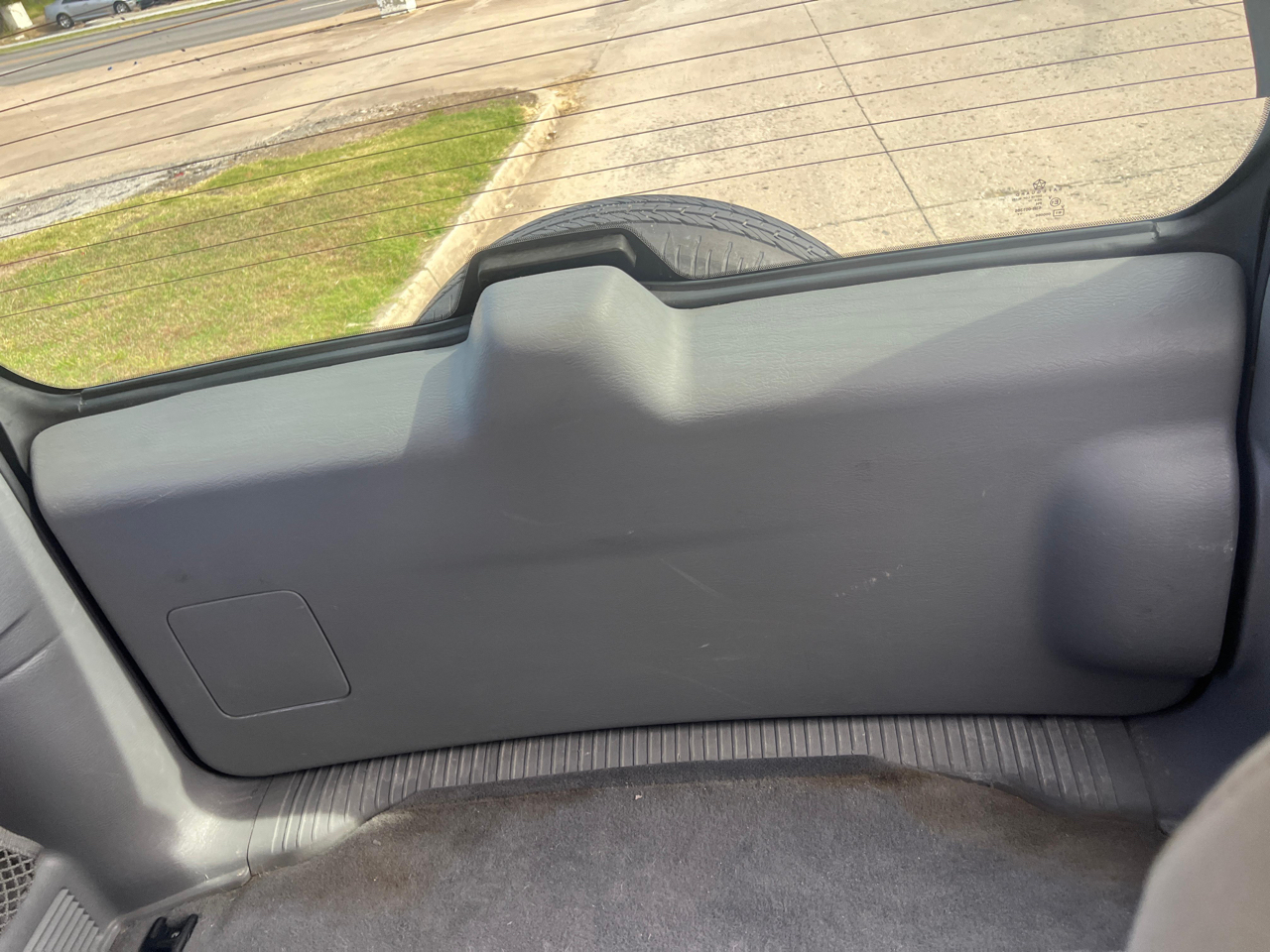 Jeep Liberty Sport 2WD 2006