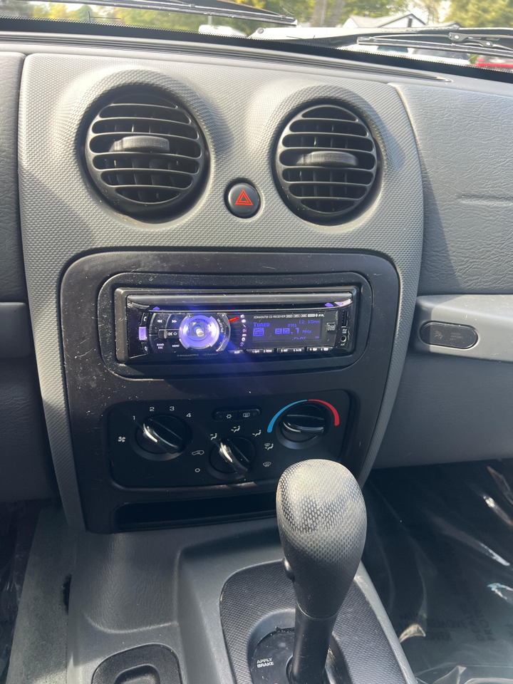 Jeep Liberty Sport 2WD 2006