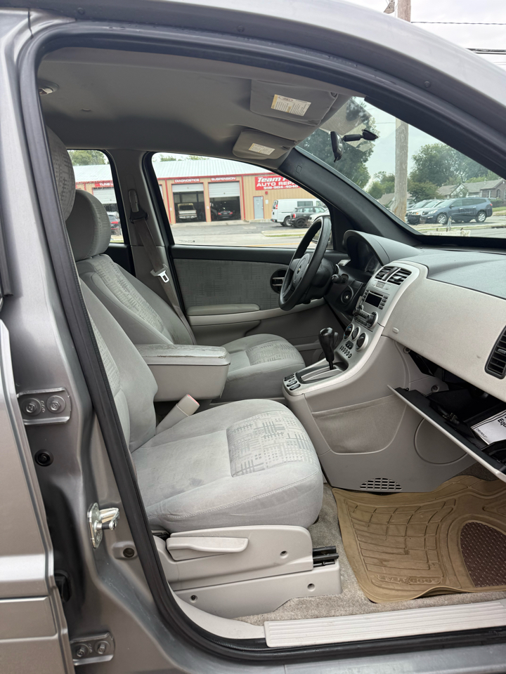 Chevrolet Equinox LS 2WD 2005