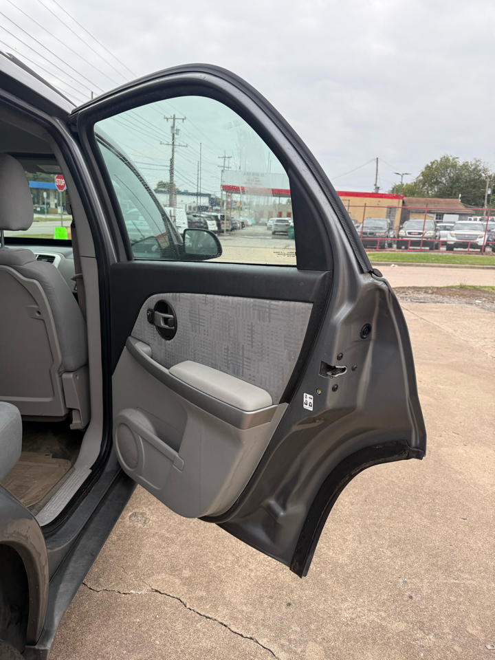 Chevrolet Equinox LS 2WD 2005