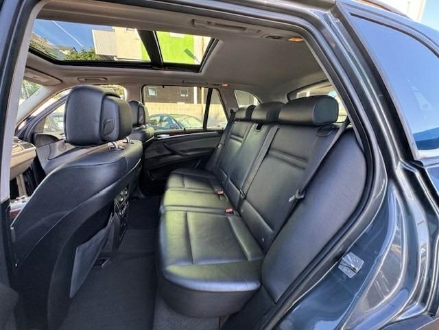 BMW X5 xDrive35d 2012 BMW X5 xDrive35d 2012