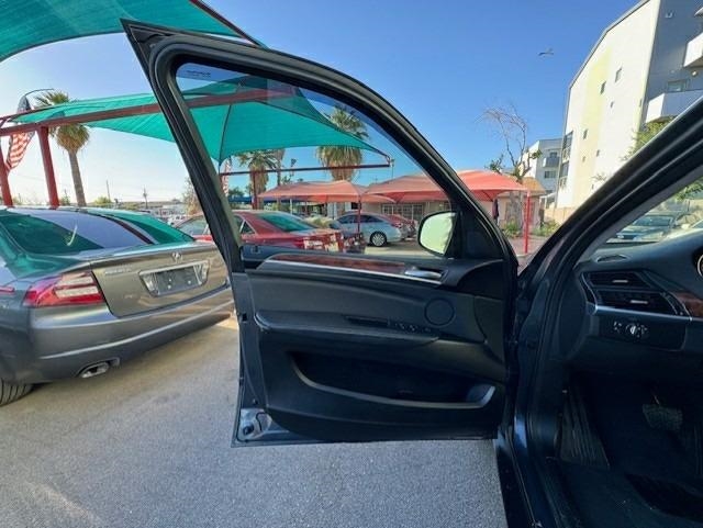 BMW X5 xDrive35d 2012 BMW X5 xDrive35d 2012