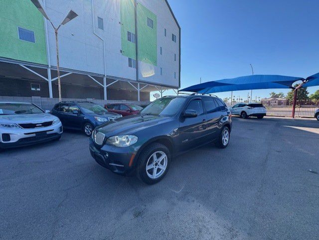 BMW X5 xDrive35d 2012 BMW X5 xDrive35d 2012