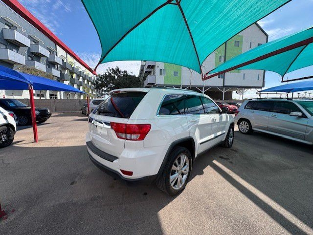 Jeep Grand Cherokee 4dr Limited 4WD 2012 Jeep Grand Cherokee 4dr Limited 4WD 2012