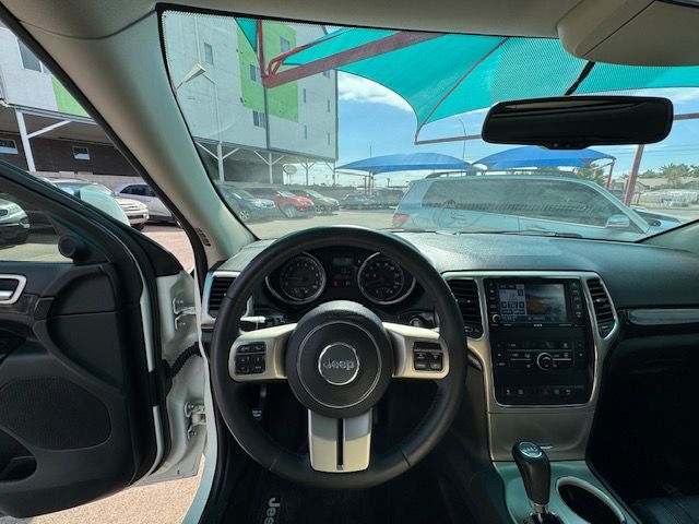 Jeep Grand Cherokee 4dr Limited 4WD 2012 Jeep Grand Cherokee 4dr Limited 4WD 2012