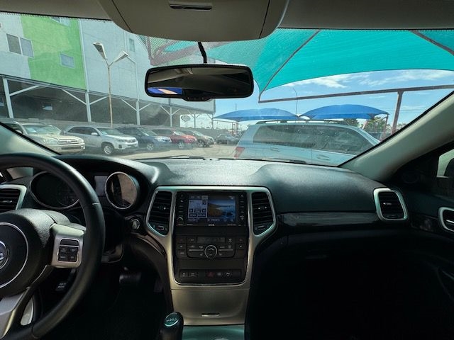 Jeep Grand Cherokee 4dr Limited 4WD 2012 Jeep Grand Cherokee 4dr Limited 4WD 2012