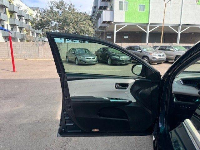 Toyota Avalon XLE 2018