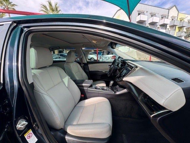 Toyota Avalon XLE 2018