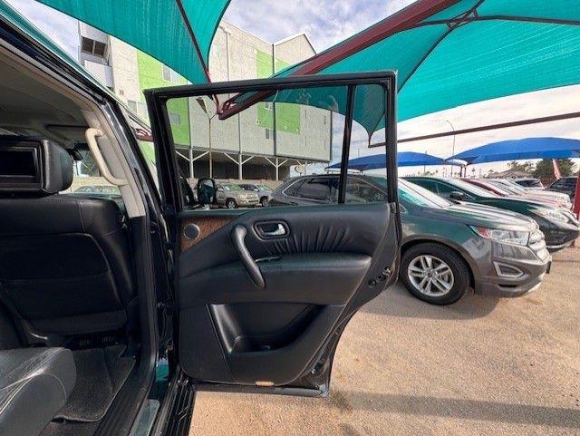 Infiniti QX56 2WD 2012