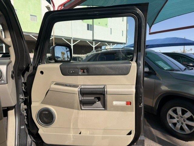HUMMER H2 Sport Utility 2003