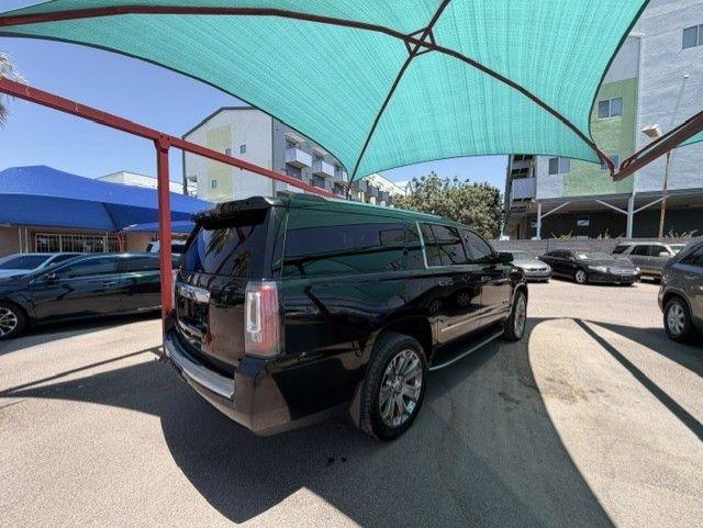 GMC Yukon XL Denali 4WD 2016