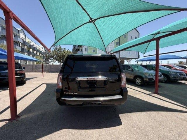 GMC Yukon XL Denali 4WD 2016