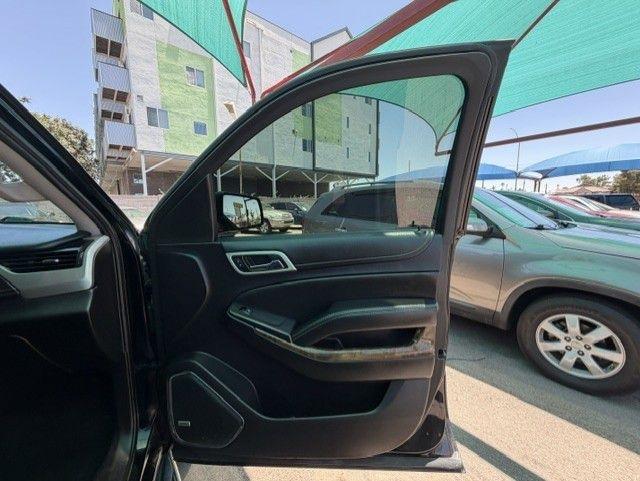 GMC Yukon XL Denali 4WD 2016